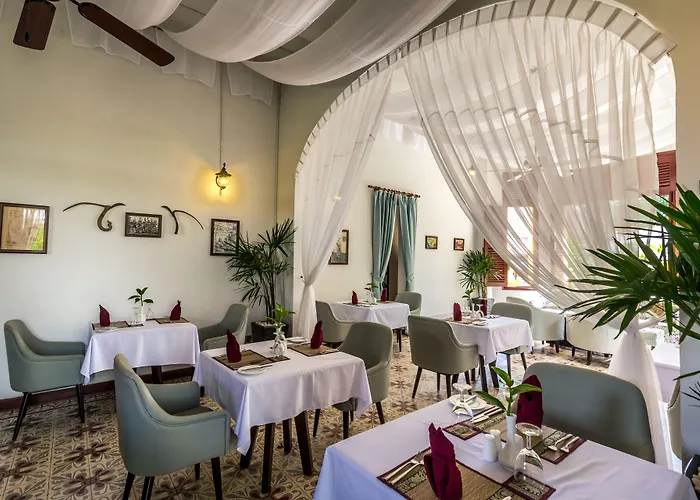 Hotel La Riviere D' Angkor 5*
